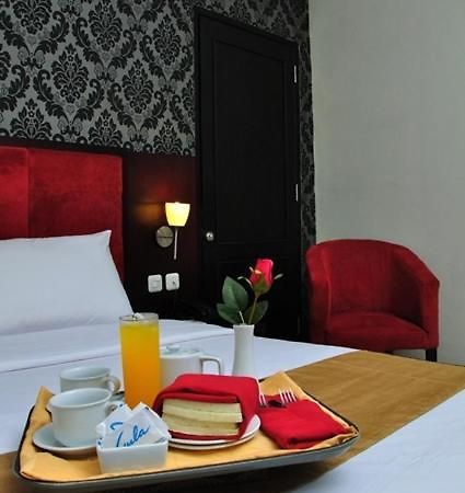 Feodora Airport Hotel Palembang Camera foto